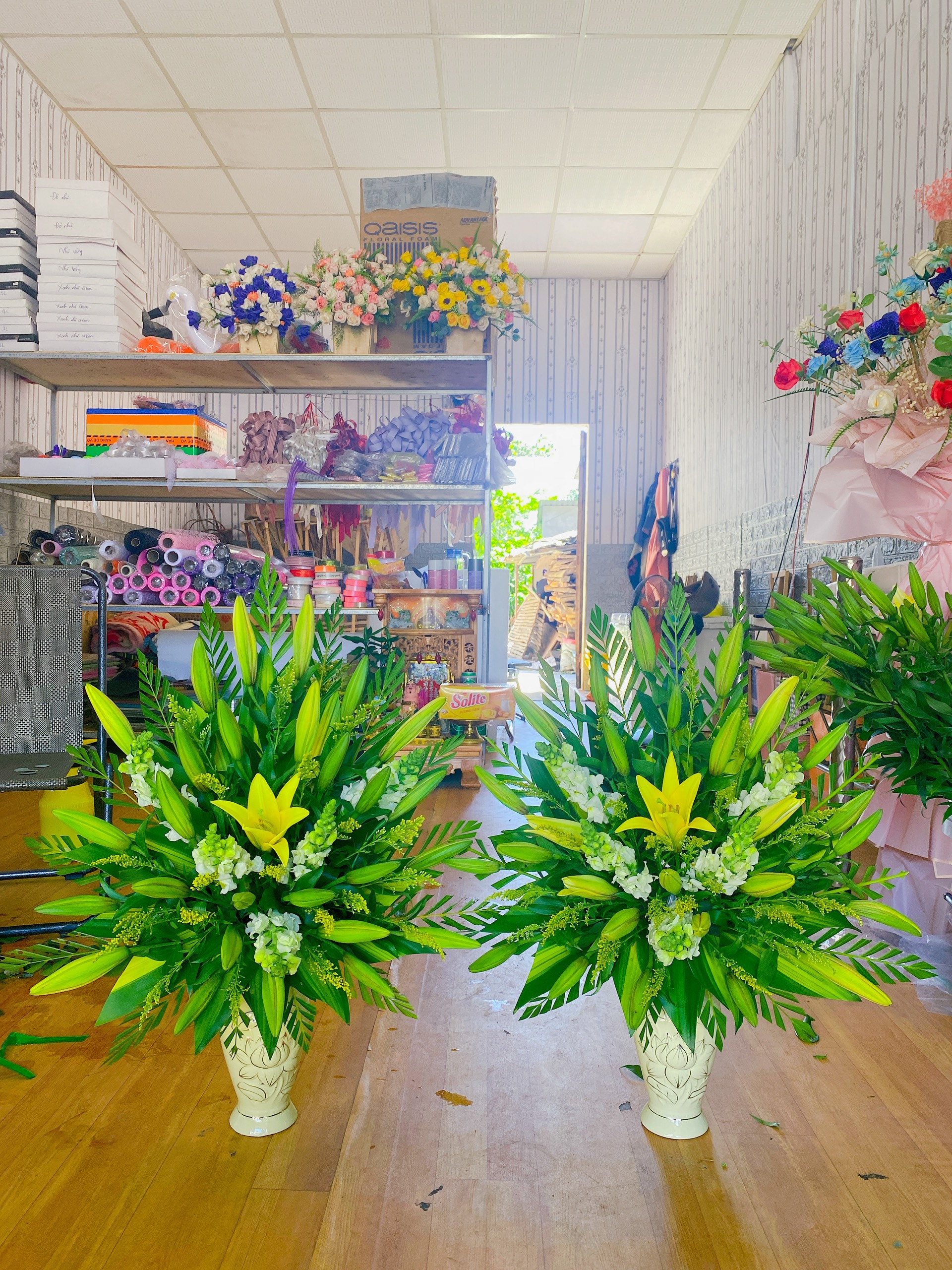HOA BÀN THỜ TM004